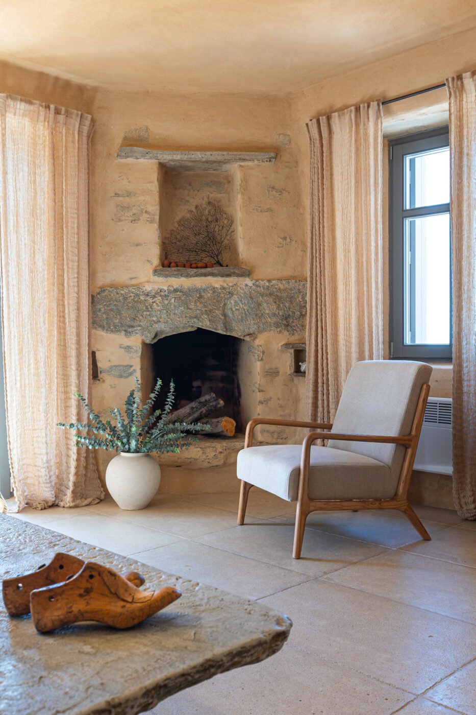 Lithos (5)
